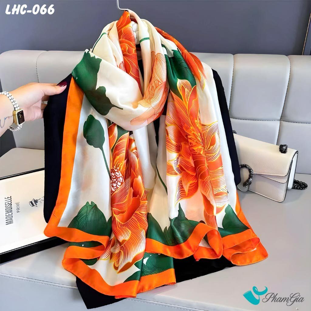Khăn Choàng Lụa Hàng Châu Màu Cam Họa Tiết Hoa Súng Thanh Lịch (LHC066)