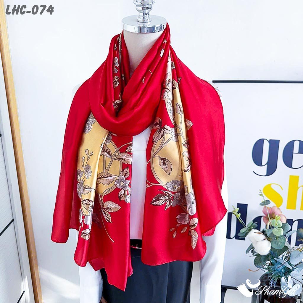 Khăn Choàng Lụa Hàng Châu Màu Đỏ Họa Tiết Hoa Dây Leo Rực Rỡ (LHC074)