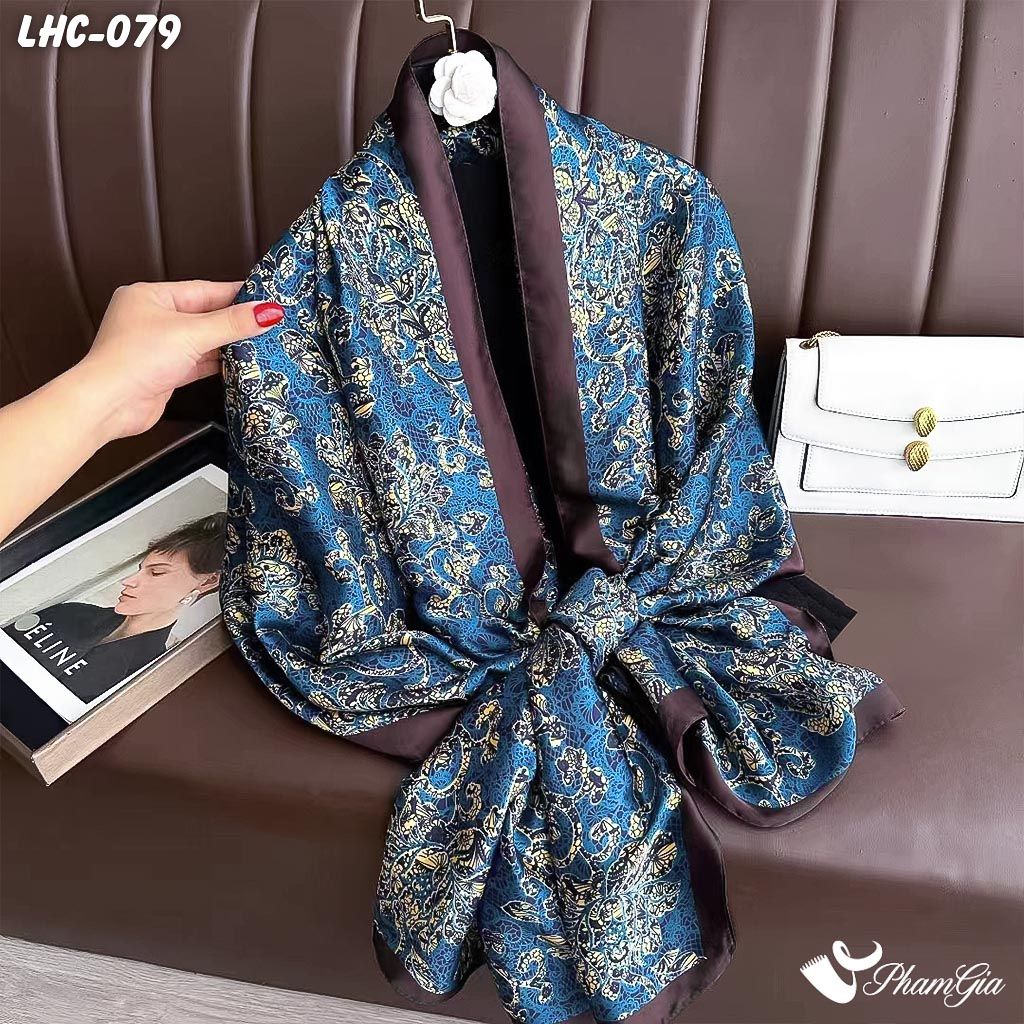 Khăn Choàng Lụa Hàng Châu Màu Xanh Navy Họa Tiết Hoa Lá Cổ Điển (LHC079)