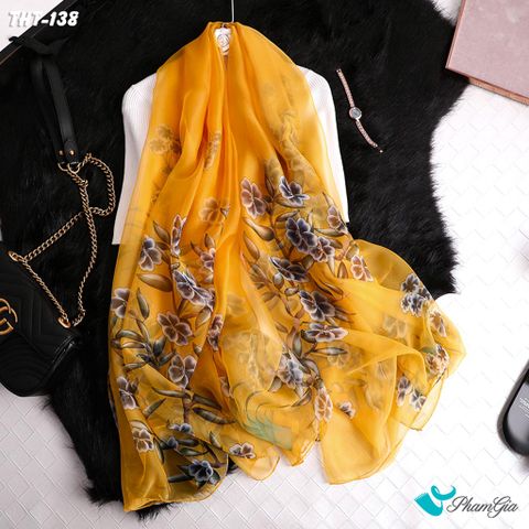Khăn Choàng Tằm Họa Tiết Hoa Anh Đào Màu Vàng Nghệ Quý Phái