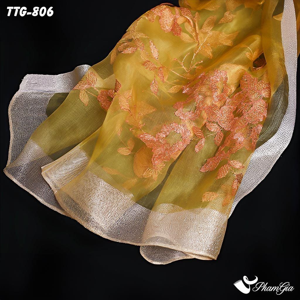 Cận Cảnh Khăn Choàng Tơ Tằm Gân Thêu Hoa Hải Quỳ Cao Cấp Màu Vàng