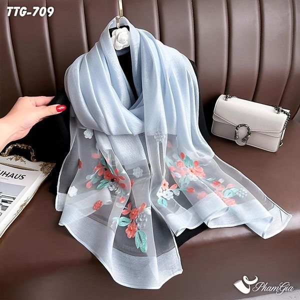 Khăn Choàng Tơ Tằm Gân Thêu Hoa Tuyết Mai Cao Cấp Màu Xanh Baby (TTG709)