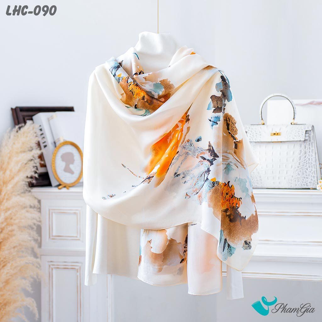 Khăn Lụa Hàng Châu Họa Tiết Hoa Lá Phong Cách Màu Nước Tinh Tế (LHC090)
