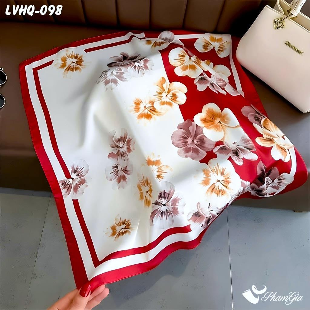 Khăn Lụa Vuông 70*70Cm Phong Cách Hàn Quốc Họa Tiết Hoa Mai Màu Đỏ (LVHQ098)