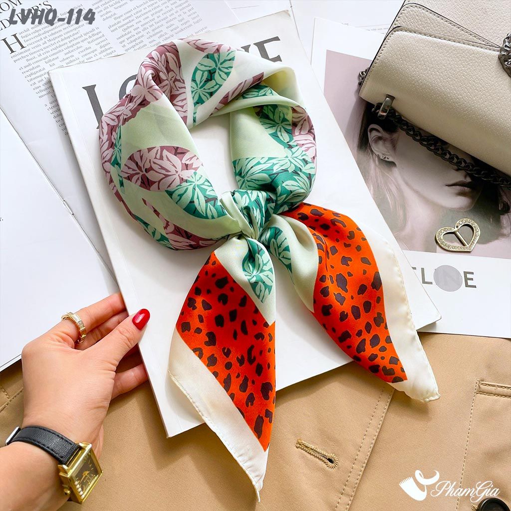 Khăn Lụa Vuông 70*70Cm Phong Cách Hàn Quốc Họa Tiết Lá Cách Điệu (LVHQ114)