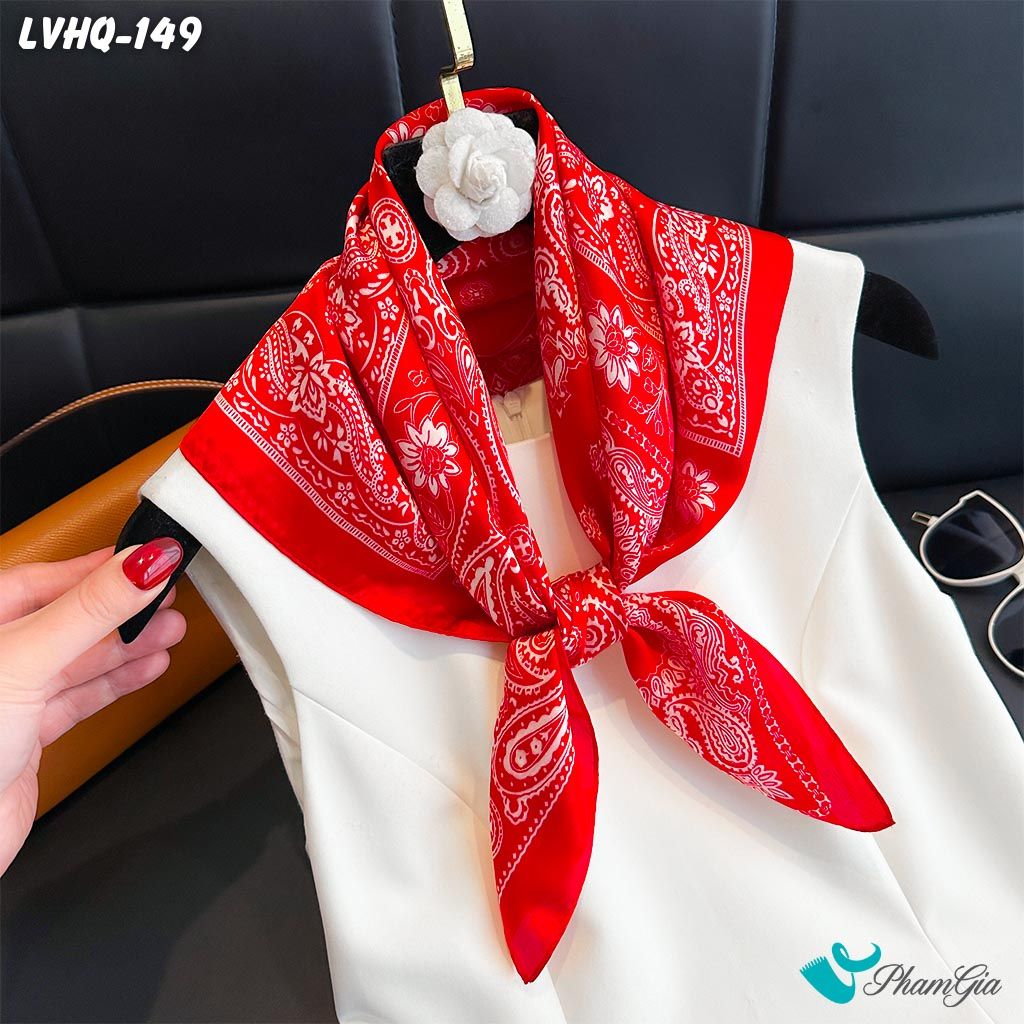 Khăn Lụa Vuông 70*70Cm Phong Cách Hàn Quốc Họa Tiết Paisley Màu Đỏ (LVHQ149)