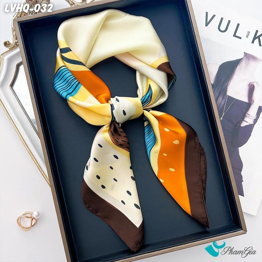 Khăn Lụa Vuông 70*70cm Phong Cách Hàn Quốc Họa Tiết Hoa Mặt Trời (LVHQ032)