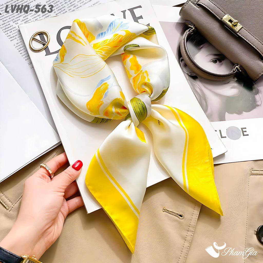 Khăn Lụa Vuông 70*70cm Phong Cách Hàn Quốc Họa Tiết Hoa Mờ Màu Vàng