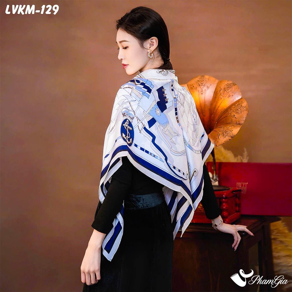 Khăn Lụa Vuông 90*90Cm Họa Tiết Hải Quân Phối Màu Trắng - Xanh (LVKM129)