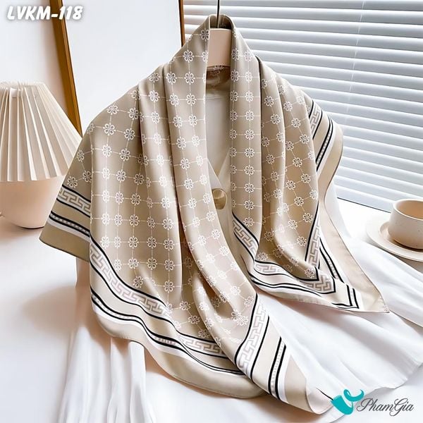 Khăn Lụa Vuông 90*90Cm Họa Tiết Caro Màu Beige Thanh Lịch (LVKM118)