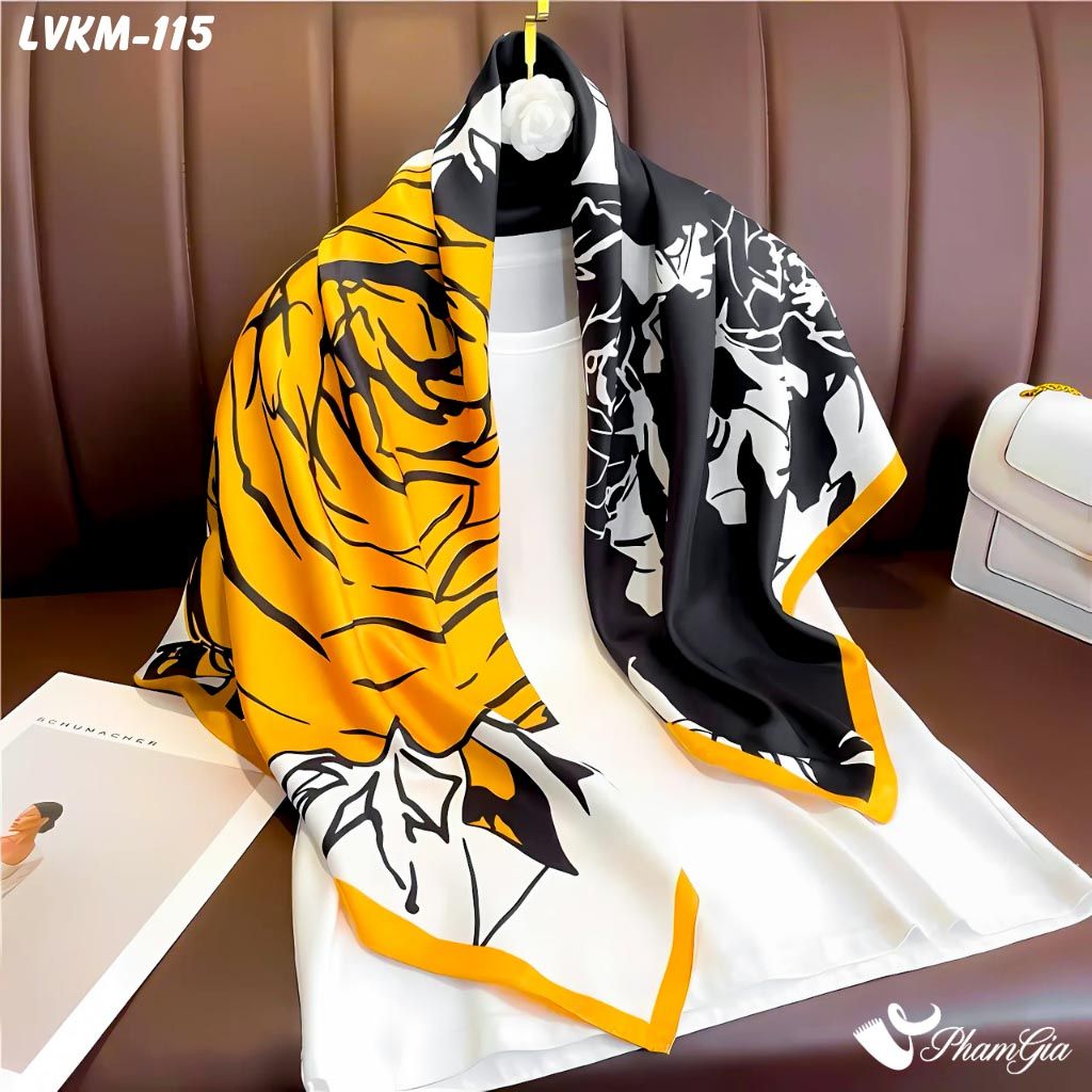 Khăn Lụa Vuông 90*90Cm Họa Tiết Hoa Hồng Màu Vàng Sang Trọng (LVKM115)