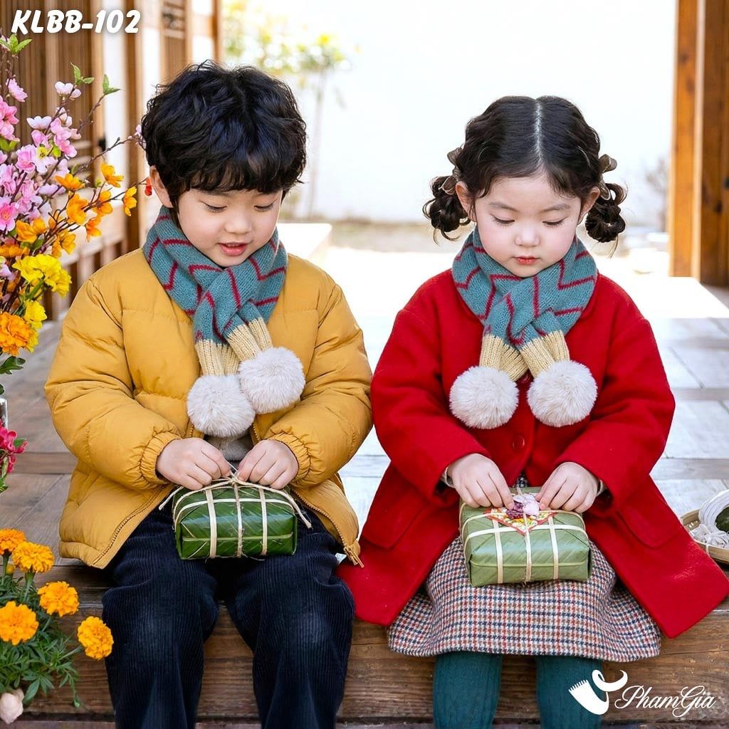 Khăn Len Giữ Ấm Cao Cấp Cho Bé Phối Họa Tiết Kẻ Sọc Màu Xanh Dễ Thương (KLBB102)