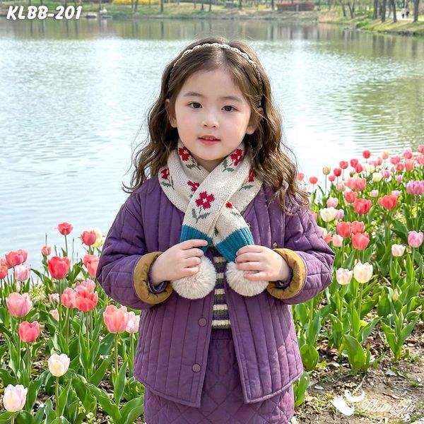 Khăn Len Giữ Ấm Cao Cấp Cho Bé Phối Họa Tiết Bông Hoa Nhỏ Màu Đỏ Xinh Xắn (KLBB201)