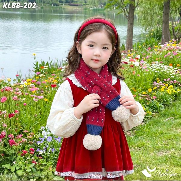 Khăn Len Giữ Ấm Cao Cấp Cho Bé Phối Họa Tiết Thổ Cẩm Màu Đỏ Xinh Xắn (KLBB202)