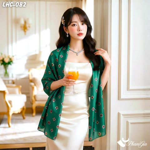 Khăn Choàng Lụa Hàng Châu Màu Xanh Cẩm Thạch Họa Tiết Hoa Nhí Cổ Điển (LHC082)