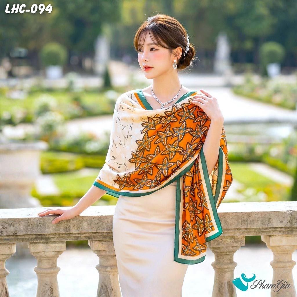 Khăn Choàng Lụa Hàng Châu Họa Tiết Lá Mùa Thu Màu Cam Thanh Lịch (LHC094)