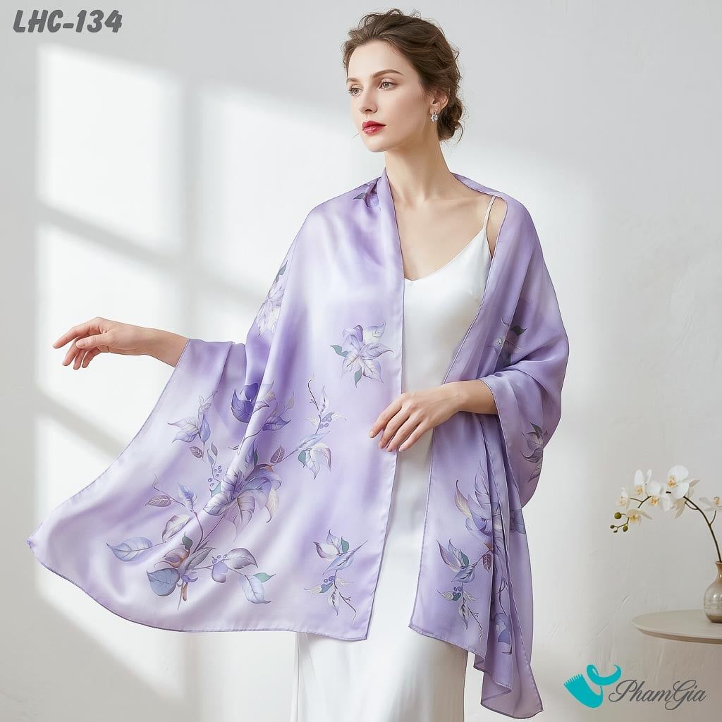Khăn Choàng Lụa Hàng Châu Màu Tím Lilac Họa Tiết Lá Bay Bổng (LHC134)