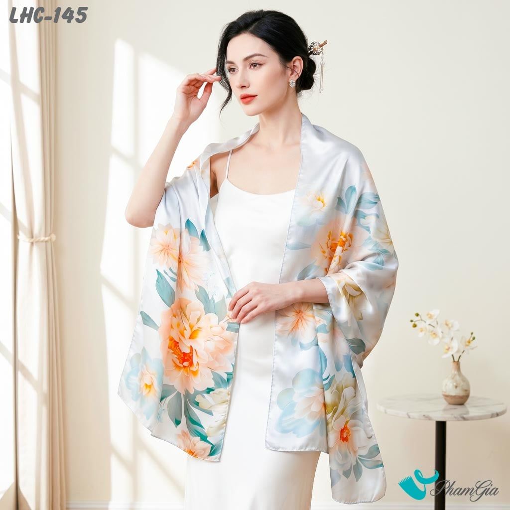 Khăn Choàng Lụa Hàng Châu Màu Xanh Baby Họa Tiết Hoa Mẫu Đơn Bay Bổng (LHC145)
