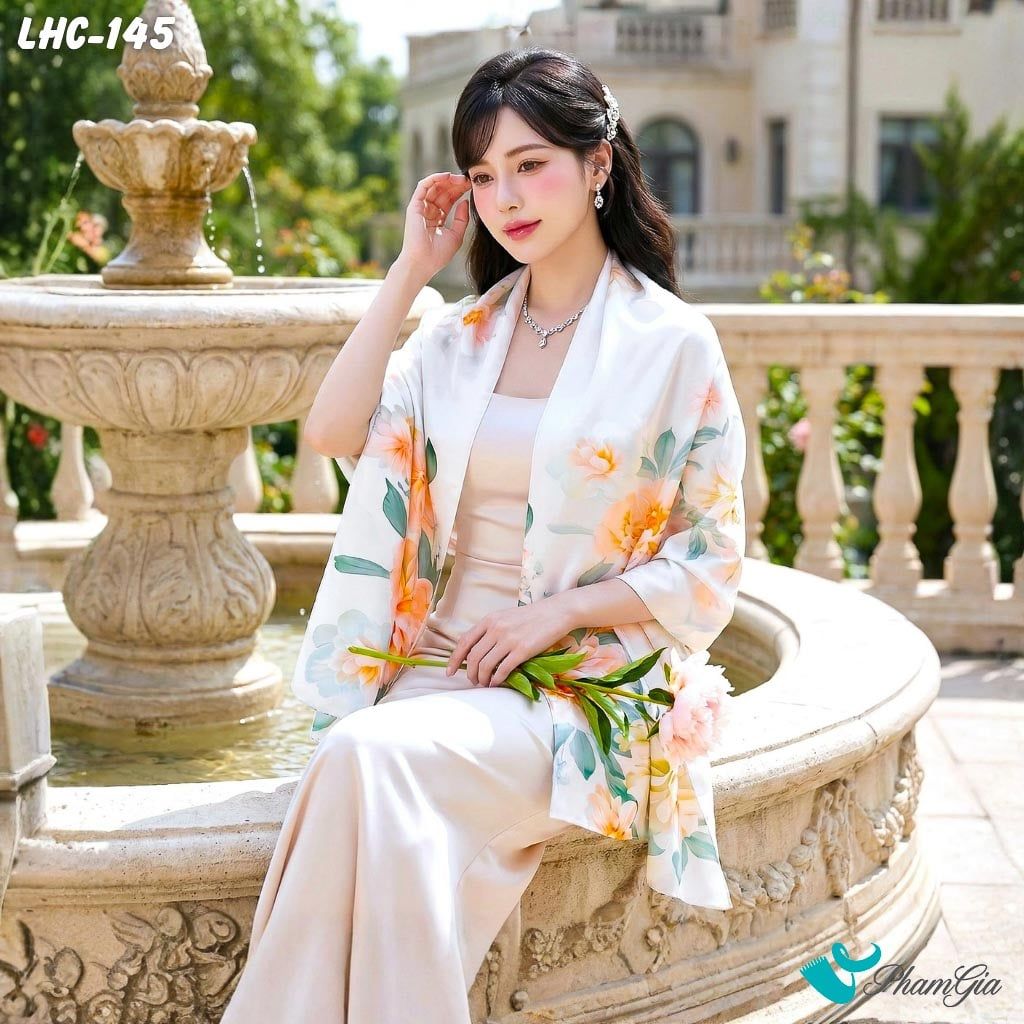 Khăn Choàng Lụa Hàng Châu Màu Xanh Baby Họa Tiết Hoa Mẫu Đơn Bay Bổng (LHC145)