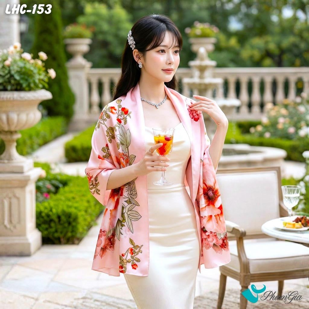 Khăn Choàng Lụa Hàng Châu Màu Hồng Phấn Họa Tiết Hoa Mẫu Đơn Thanh Lịch (LHC153)