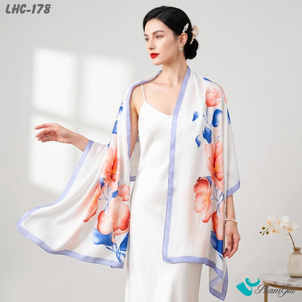 Khăn Choàng Lụa Hàng Châu Màu Trắng Họa Tiết Hoa Lily Hồng Nhẹ Nhàng (LHC178)