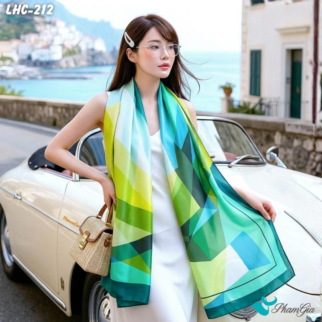Khăn Choàng Lụa Hàng Châu Màu Xanh Lục Họa Tiết Lập Thể Cá Tính (LHC212)