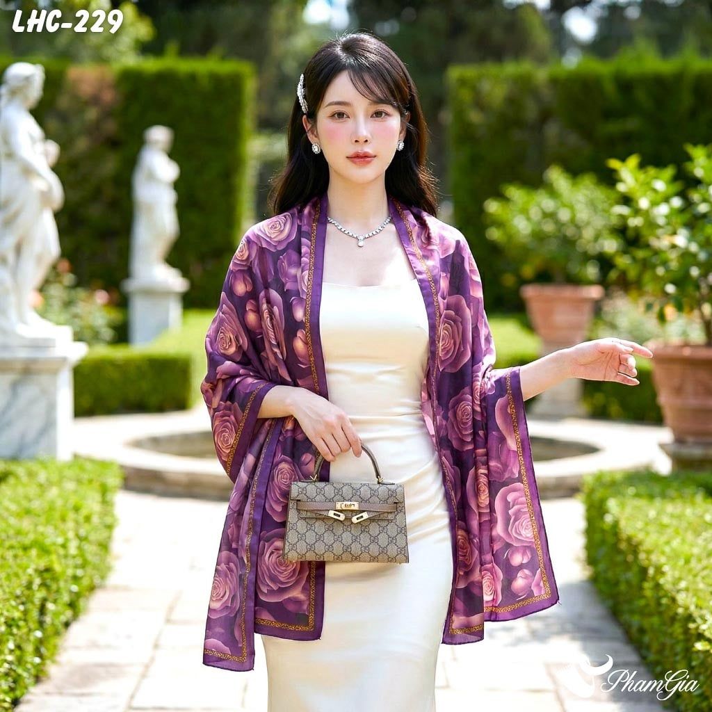 Khăn Choàng Lụa Hàng Châu Màu Tím Than Họa Tiết Hoa Hồng Sang Trọng (LHC229)