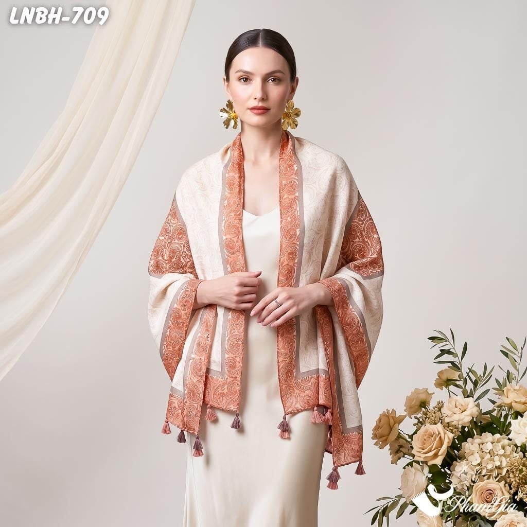 Khăn Choàng Linen Boho Họa Tiết Hoa Paisley Màu Cam Đào Nhẹ Nhàng (LNBH709)
