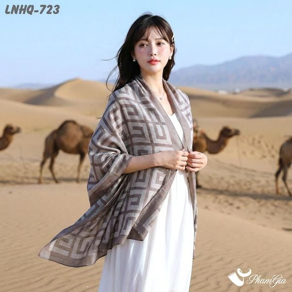 Khăn Choàng Linen Phong Cách Hàn Quốc Họa Tiết Hy Lạp Màu Nâu Be Thanh Lịch (LNHQ723)