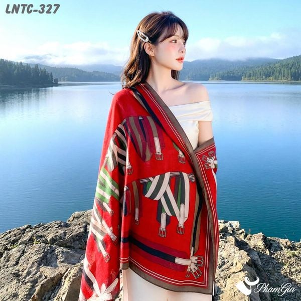 Khăn Choàng Linen Boho Họa Tiết Dây Đai Nâu Phối Nền Đỏ Đô Nổi Bật (LNTC327)