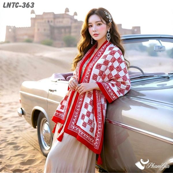 Khăn Choàng Linen Boho Họa Tiết Caro Thổ Cẩm Màu Đỏ Nổi Bật (LNTC363)