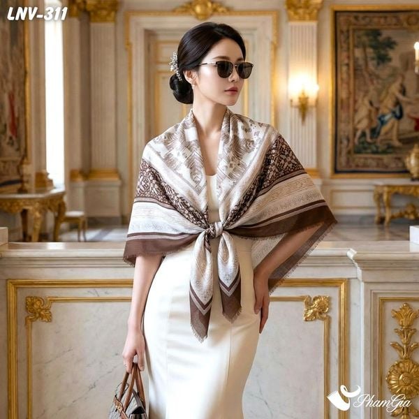 Khăn Choàng Linen Vuông Họa Tiết Thổ Cẩm Màu Nâu Thời Thượng (LNV311)