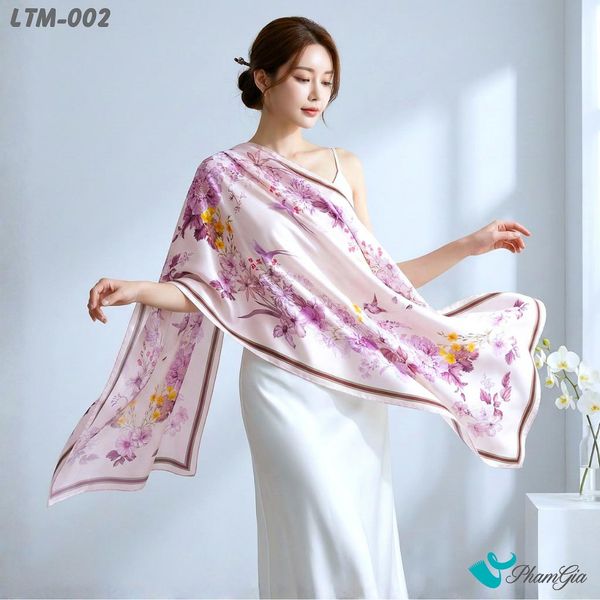 Khăn Choàng Lụa Trúc Mai Cao Cấp Họa Tiết Vườn Xuân Màu Tím Nhạt (LTM002)