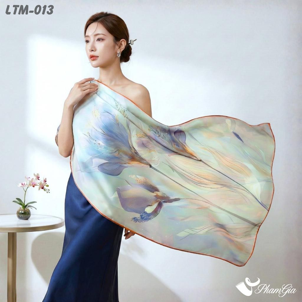 Khăn Choàng Lụa Trúc Mai Cao Cấp Họa Tiết Hoa Lily Phối Màu Ombre Viền Cam (LTM013)