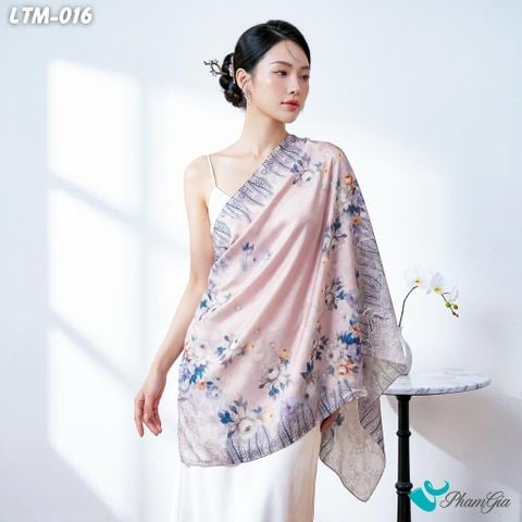 Khăn Choàng Lụa Trúc Mai Họa Tiết Hoa Trà Phối Nền Hồng (LTM016)