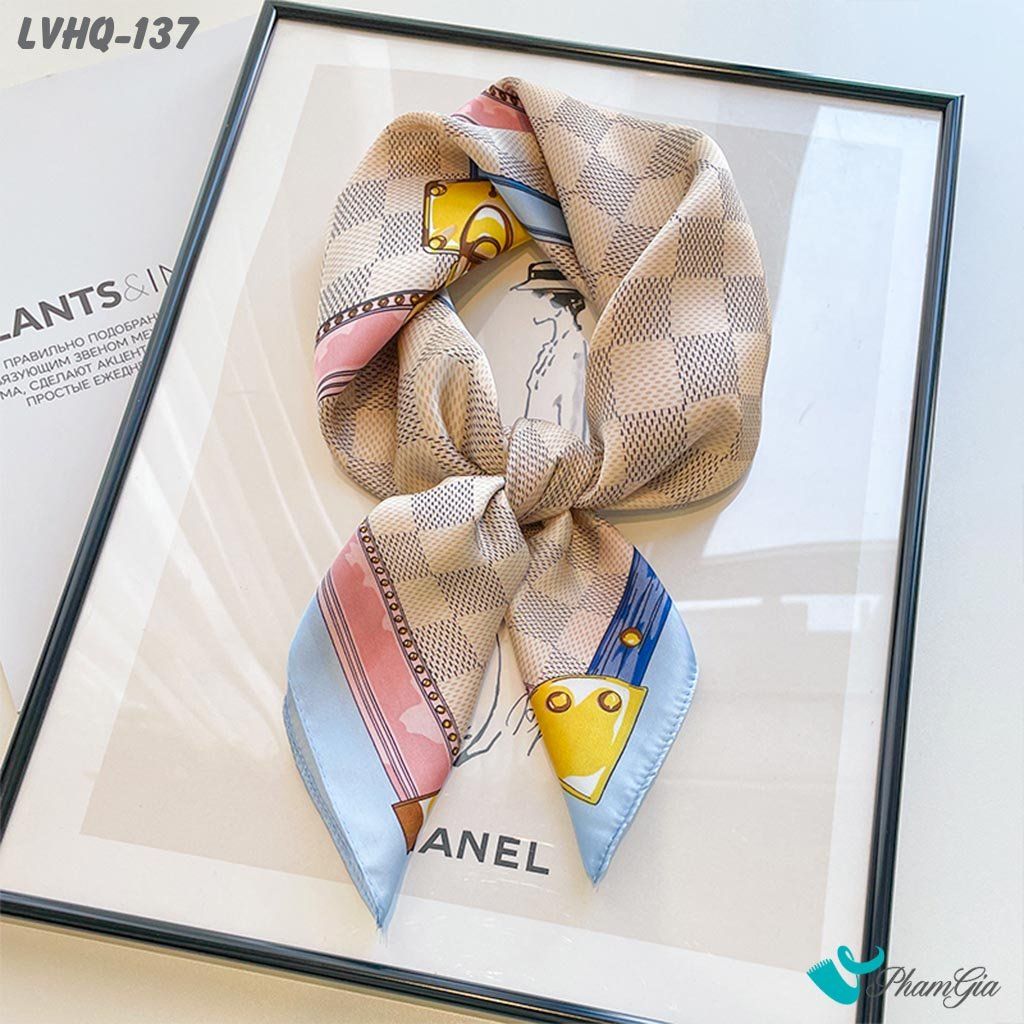 Khăn Lụa Vuông 70*70Cm Phong Cách Hàn Quốc Họa Tiết Caro Retro Viền Xanh (LVHQ137)