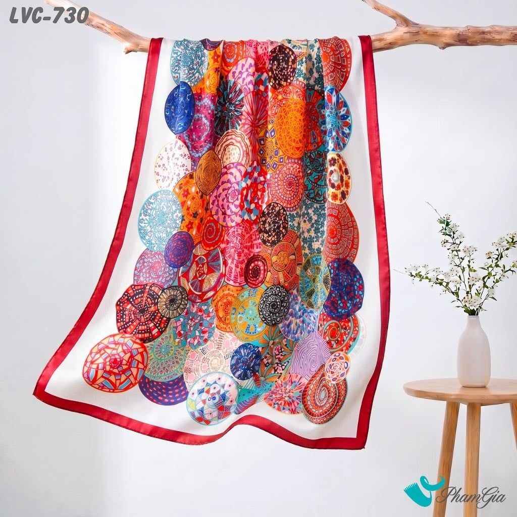 Khăn Choàng Lụa Vân Châu Họa Tiết Paisley Phối Nhiều Màu Viền Đỏ Cá Tính (LVC730)
