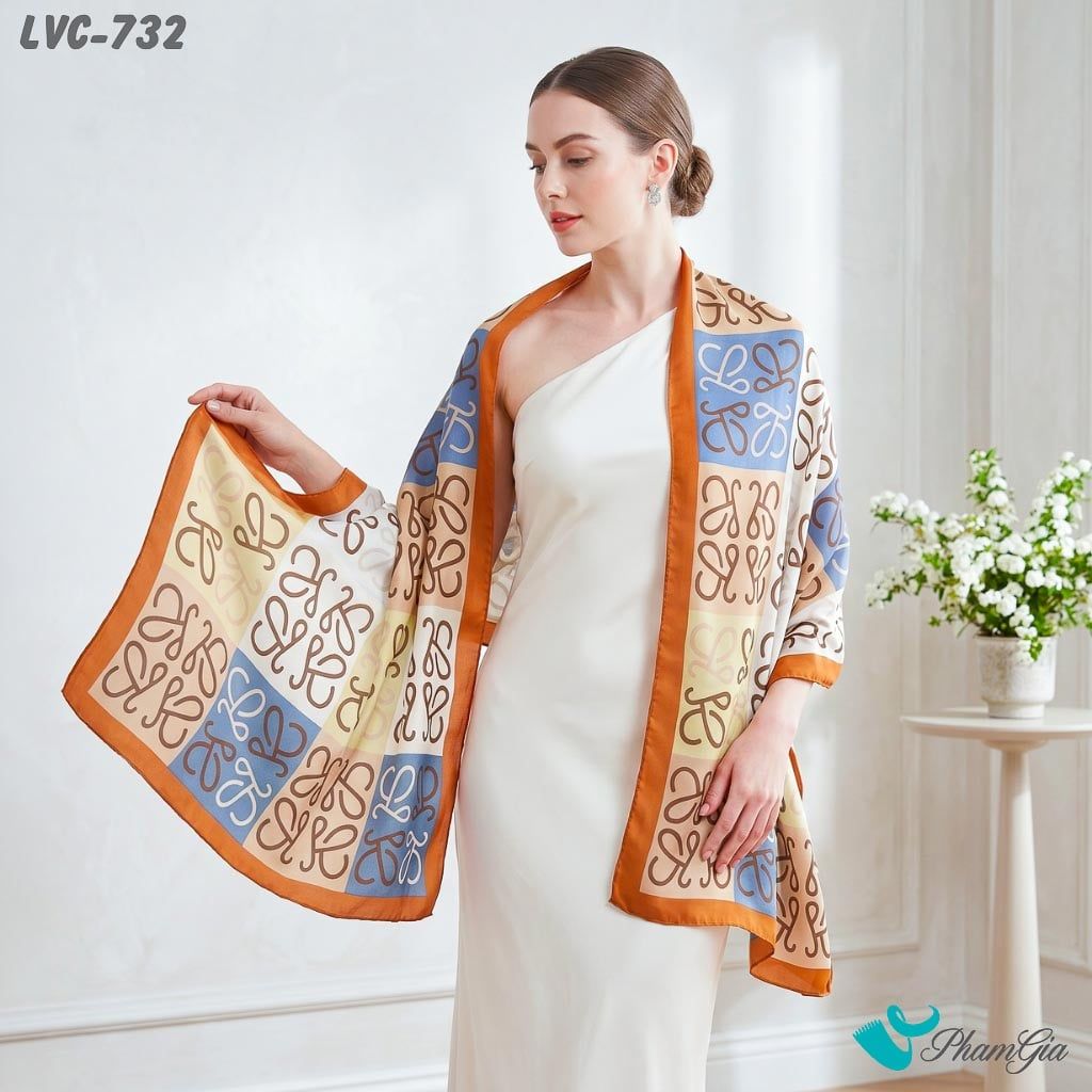 Khăn Choàng Lụa Vân Châu Họa Tiết Chữ Cách Điệu Phối Ô Nhiều Màu Viền Cam Cá Tính (LVC732)
