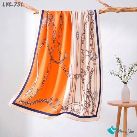 Khăn Choàng Lụa Vân Châu Họa Tiết Dây Xích Màu Cam Phối Trắng Kem Cá Tính (LVC751)