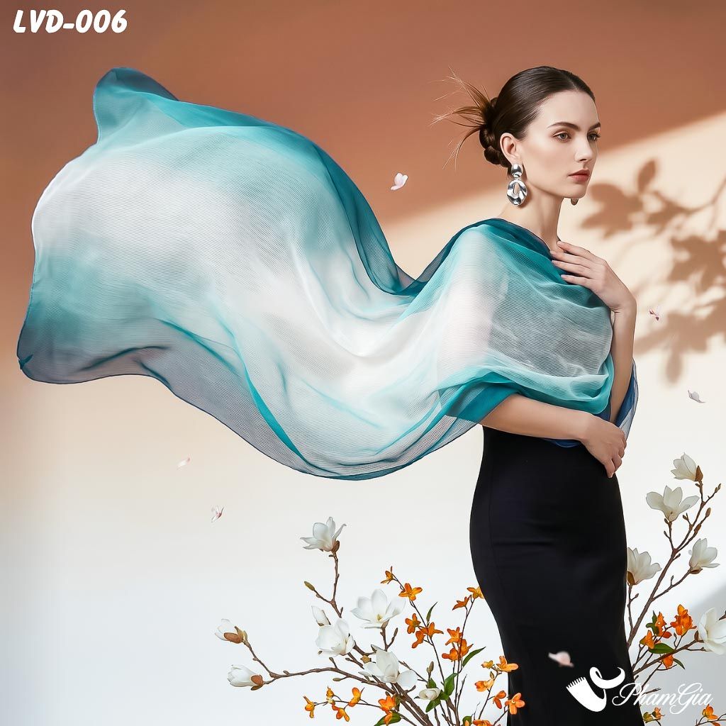 Khăn Choàng Lụa Gân Vân Du Ombre Phối Màu Xanh Navy - Xanh Ngọc Trang Nhã (LVD006)