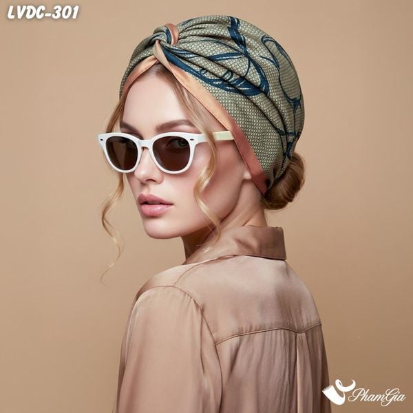 Khăn Lụa Vuông Đường Châu 88*88Cm 2 Mặt Cao Cấp Họa Tiết Hoa Trà Màu Nâu Tây Cổ Điển (LVDC301)