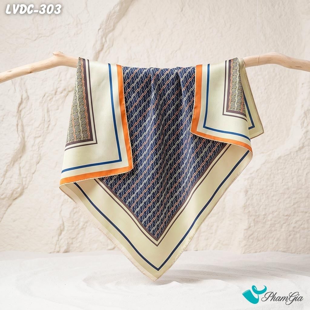 Khăn Lụa Vuông Đường Châu 88*88Cm 2 Mặt Cao Cấp Họa Tiết Monogram Màu Nâu Champagne Sang Trọng (LVDC303)
