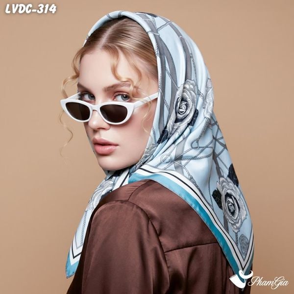 Khăn Lụa Vuông Đường Châu 88*88Cm 2 Mặt Cao Cấp Họa Tiết Hoa Hồng Heritage Màu Tím Lilac Thanh Lịch (LVDC314)