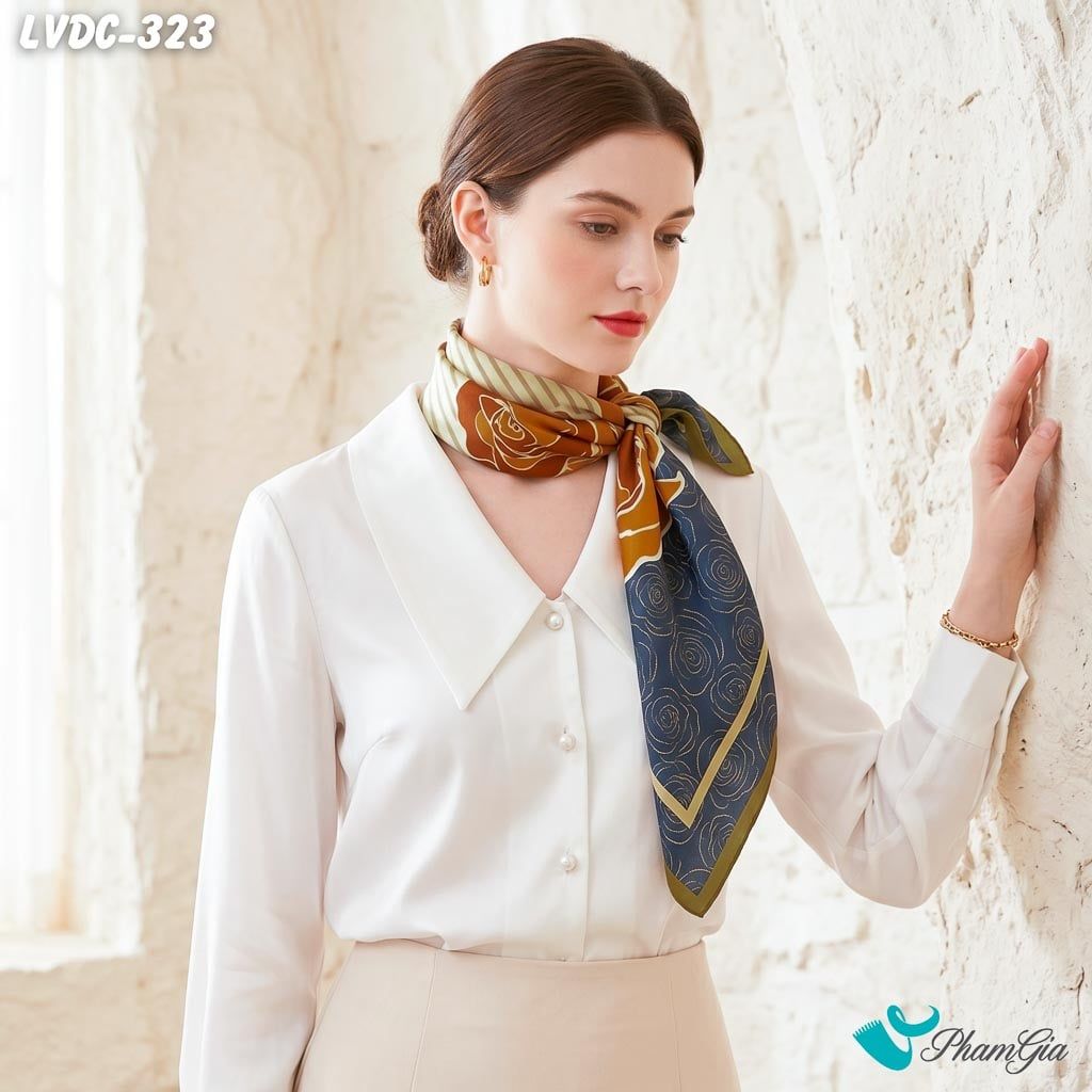 Khăn Lụa Vuông Đường Châu 88*88cm 2 Mặt Cao Cấp Họa Tiết Hoa Hồng Lớn Phối Nền Đen Kẻ Sọc Sang Trọng (LVDC323)