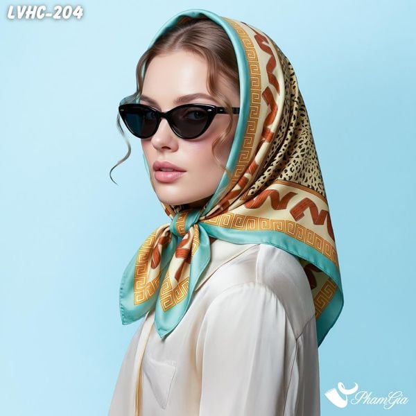 Khăn Lụa Vuông Hạ Châu 88*88Cm 2 Mặt Họa Tiết Da Báo Phối Viền Hiện Đại (LVHC204)