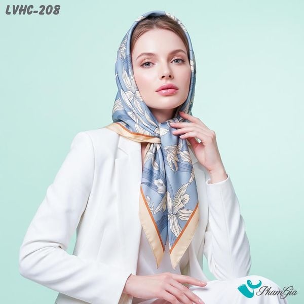 Khăn Lụa Vuông Hạ Châu 88*88Cm 2 Mặt Họa Tiết Hoa Lily Màu Xanh Navy Thanh Lịch (LVHC208)