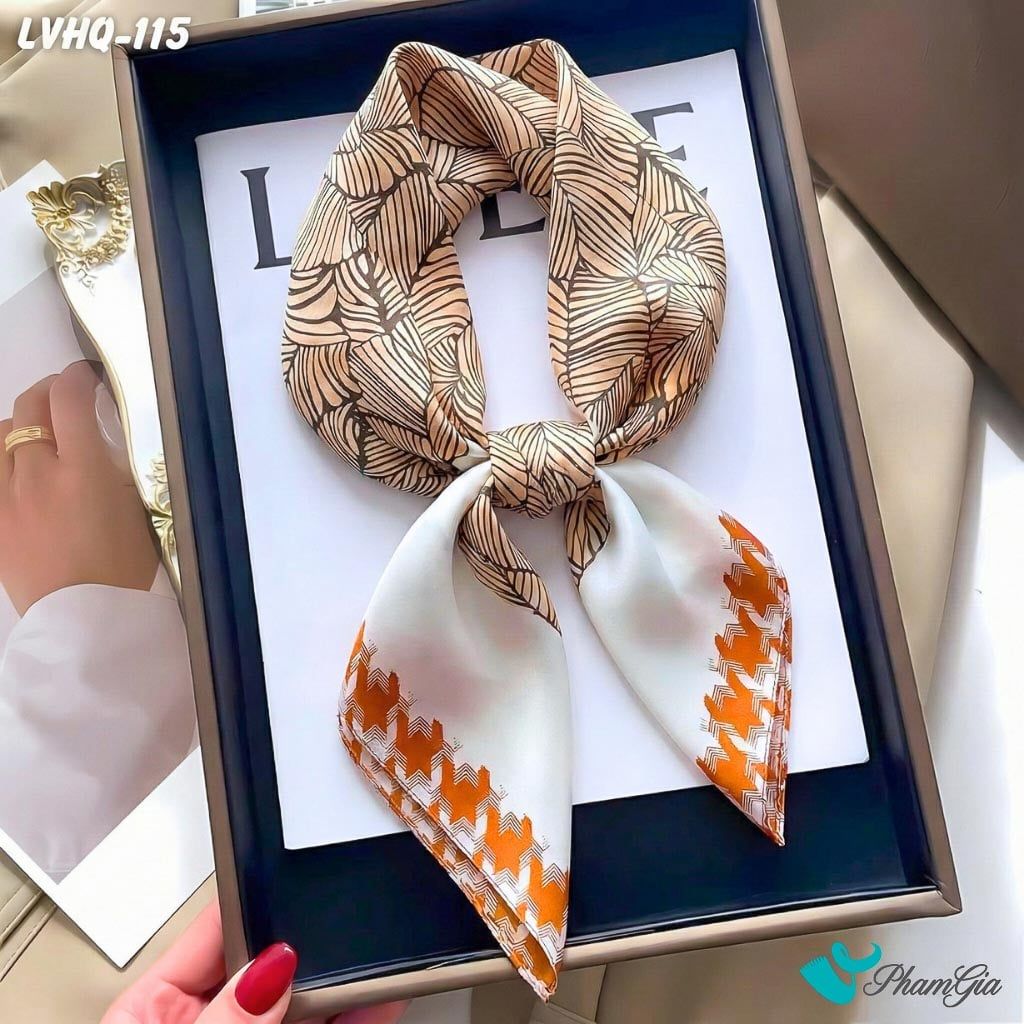 Khăn Lụa Vuông 70*70Cm Phong Cách Hàn Quốc Họa Tiết Lá Cách Điệu Màu Nâu (LVHQ115)