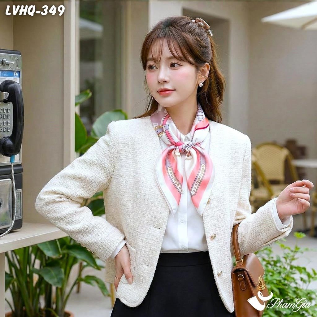 Khăn Lụa Vuông 70*70cm Phong Cách Hàn Quốc Họa Tiết Retro Phối Màu Hồng - Trắng (LVHQ349)