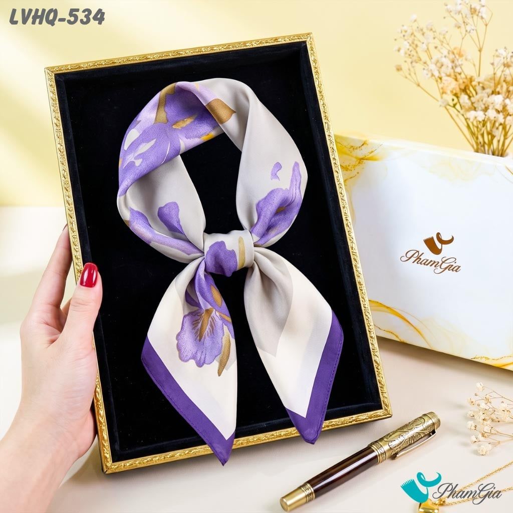 Khăn Lụa Vuông 70*70cm Phong Cách Hàn Quốc Họa Tiết Hoa DIên Vĩ Màu Tím (LVHQ534)