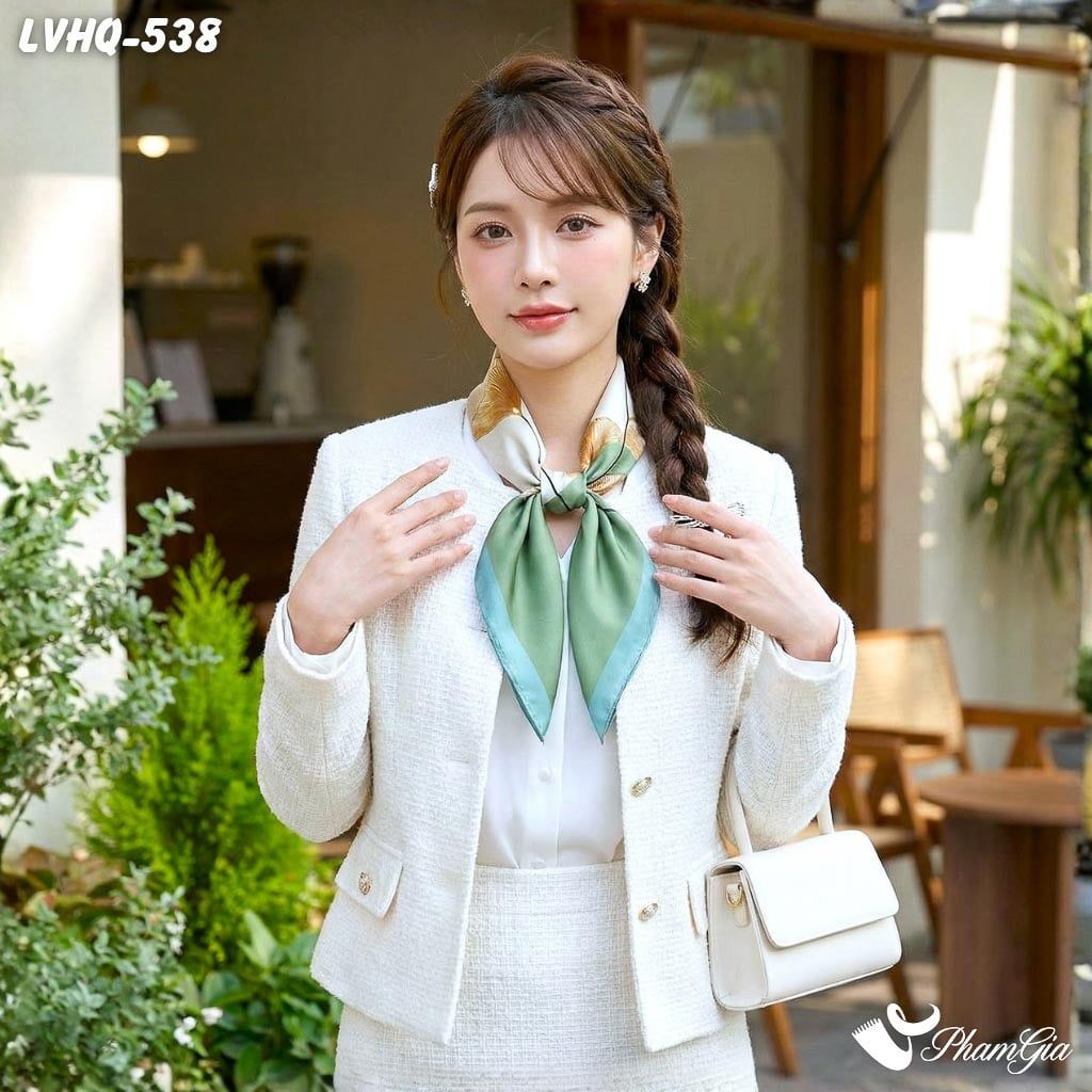 Khăn Lụa Vuông 70*70cm Phong Cách Hàn Quốc Họa Tiết Rẻ Quạt Màu Xanh Mint (LVHQ538)